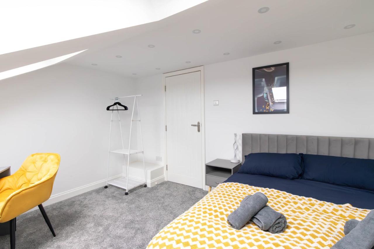 Holiday home Open Mind - 6 Luxury Bedrooms With Free Parking Portsmouth